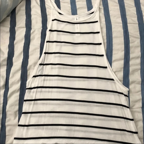 Lorna Jane Tops - Lorna Jane striped tank size small